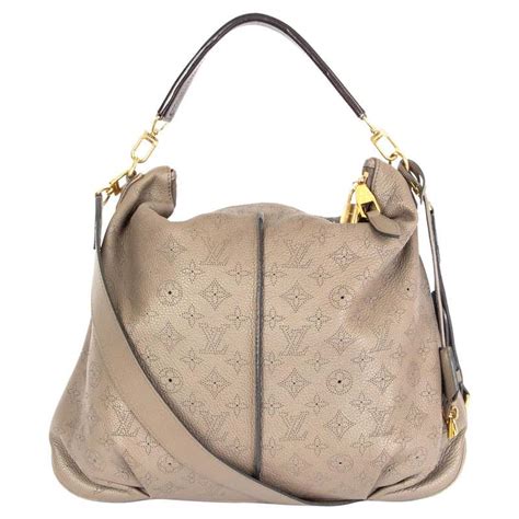 louis vuitton taupe bag